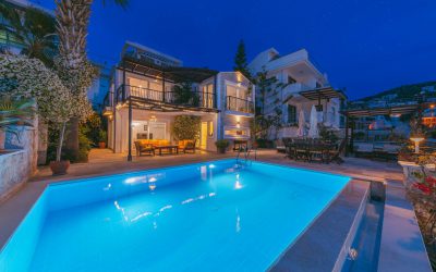 Private Pools: Ultimate Luxury Feature